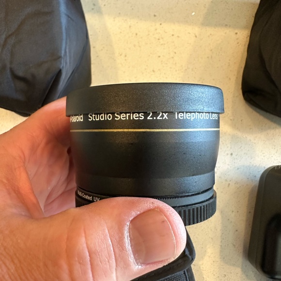 Polaroid Digital camera starter kit, filters, filter adapters, flash kit, etc. - Picture 8 of 12